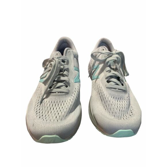 New Balance Fresh Foam Arishi v3 Running Sneaker - Picture 2 of 6